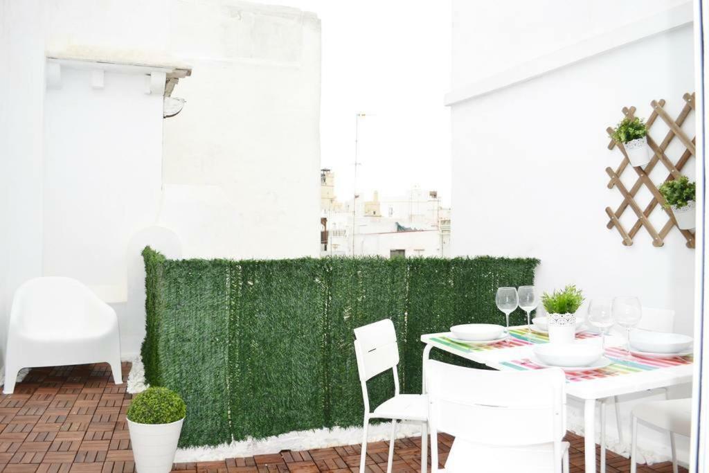 Apartament Atico Compania Cadis
